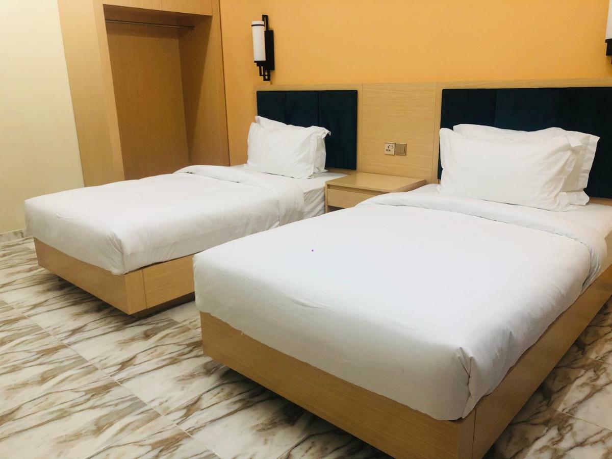 Season Inn Hotel Barka Zewnętrze zdjęcie